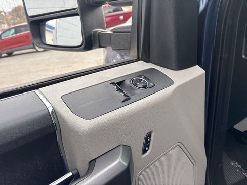 Used 2017 Ford F250 XLT w/ XLT Value Package image 10