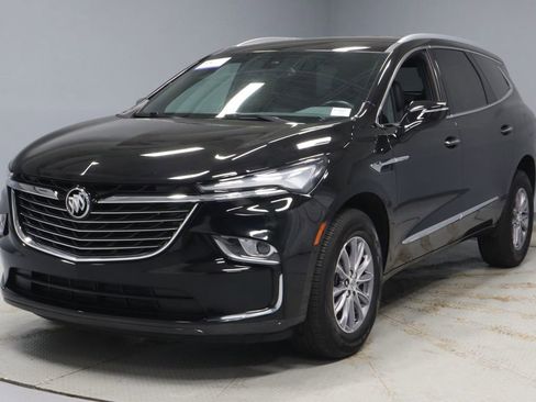 Used 2023 Buick Enclave Essence FWD image 7