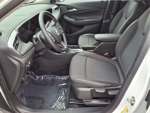 Used 2025 Buick Encore GX Preferred AWD/4WD image 20