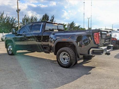 Used 2024 GMC Sierra 3500 SLE AWD/4WD image 6
