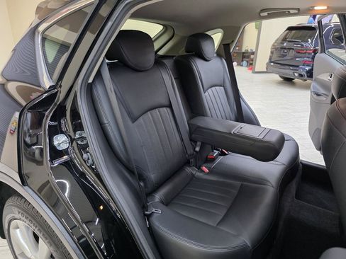 Used 2017 INFINITI QX50 2WD w/ Premium Plus Package image 23