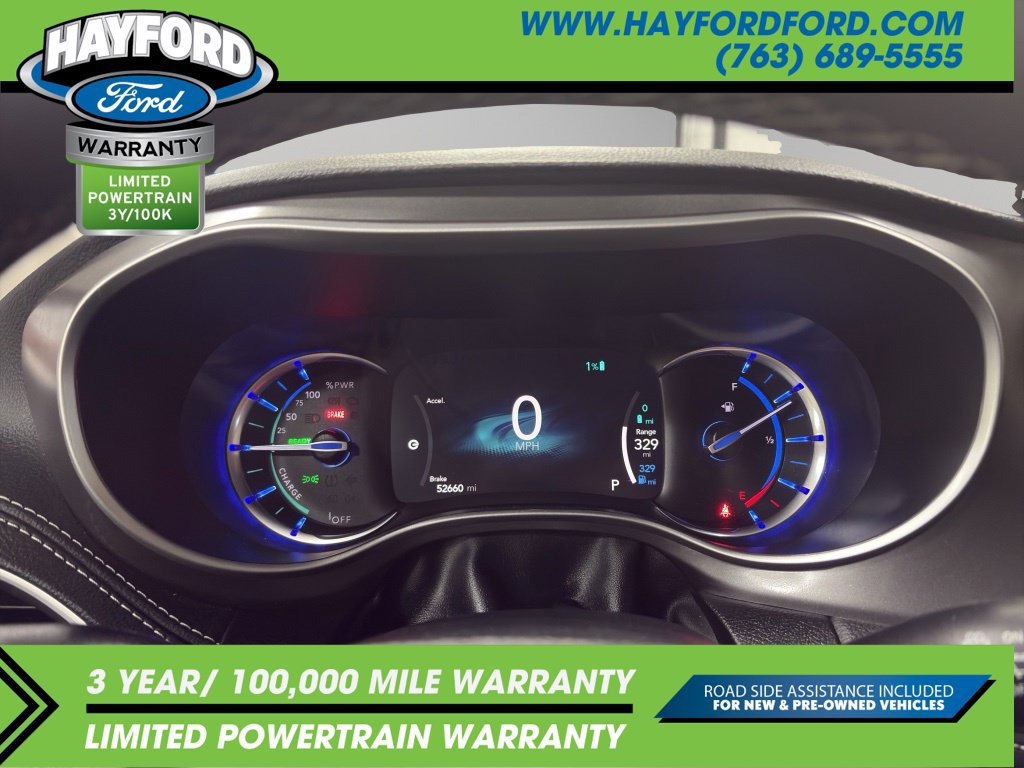 Used 2024 Chrysler Pacifica Limited FWD image 10