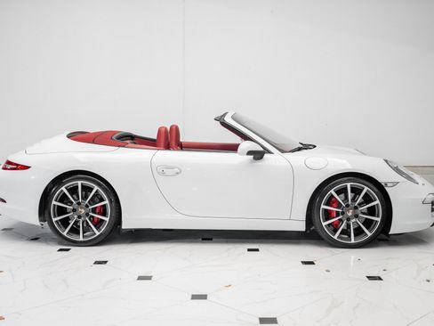 Used 2016 Porsche 911 Carrera S image 6