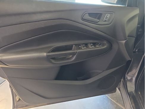 Used 2015 Ford Escape S image 19