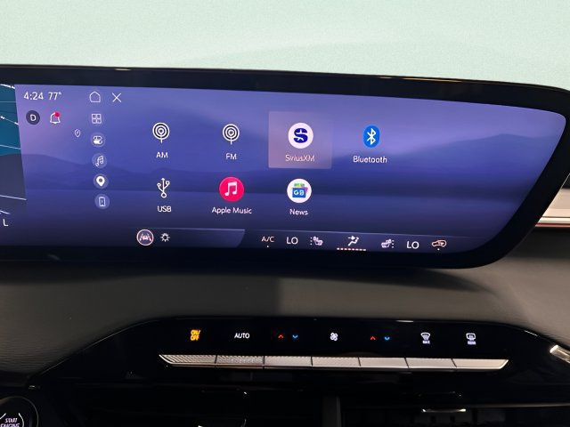 Certified 2026 Buick Enclave Preferred AWD/4WD image 17