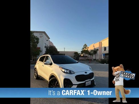 Used 2021 Kia Sportage S w/ S FWD Premium Package image 2