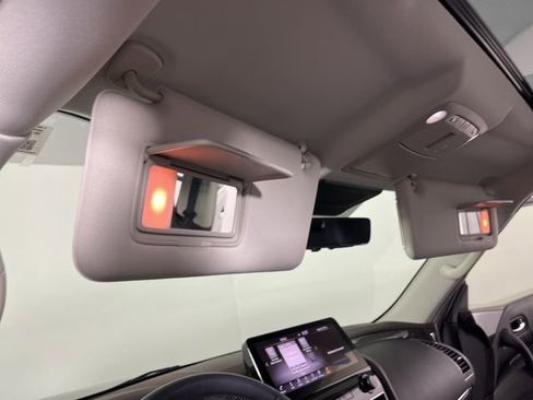 Used 2023 Nissan Armada Platinum w/ Captain's Chairs Package RWD image 38