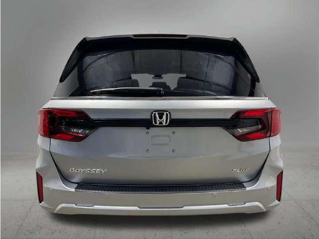 New 2027 Honda Odyssey Elite image 4