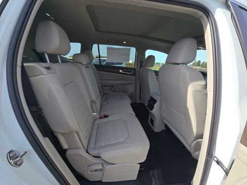New 2026 Volkswagen Atlas SEL AWD/4WD image 15