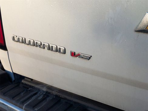 Used 2019 Chevrolet Colorado W/T image 7