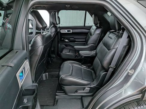 Used 2023 Ford Explorer ST w/ Equipment Group 401A AWD/4WD image 18