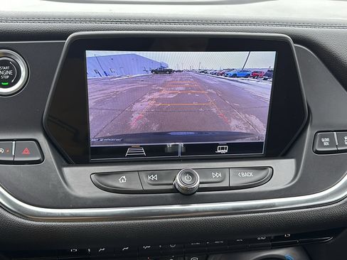 Used 2021 Chevrolet Blazer LT image 13