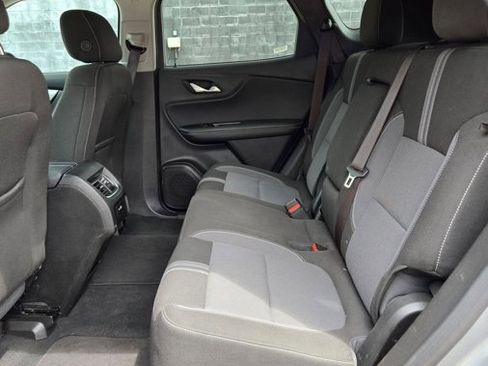Used 2025 Chevrolet Blazer LT image 16