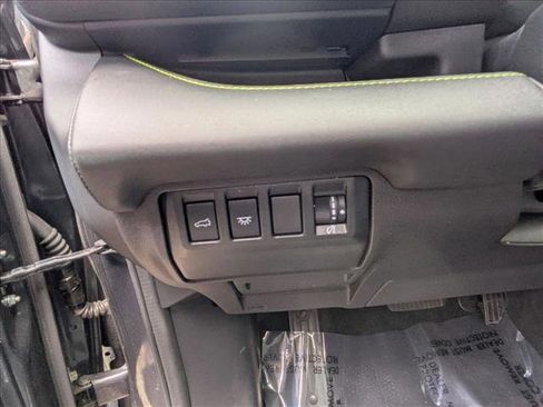 Used 2023 Subaru Ascent Onyx Edition AWD/4WD image 19