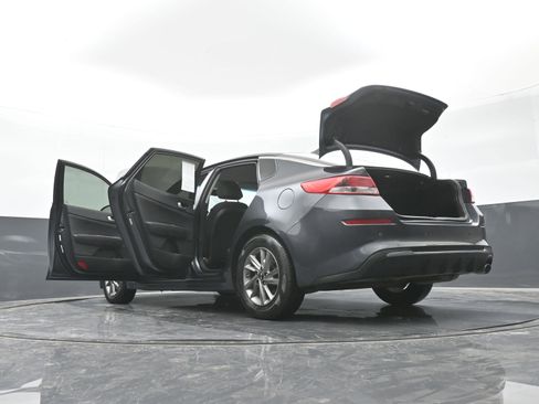 Used 2020 Kia Optima LX image 50