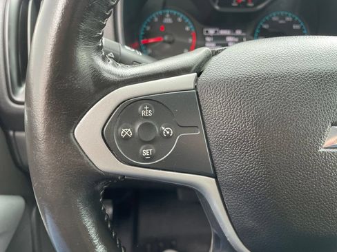 Used 2015 Chevrolet Colorado LT RWD image 24