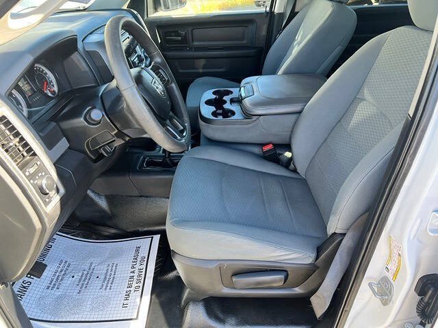 Used 2018 RAM 2500 Tradesman w/ Chrome Appearance Group AWD/4WD image 15