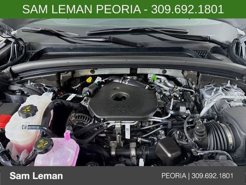 New 2026 Jeep Grand Cherokee Altitude AWD/4WD image 29