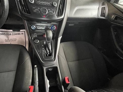 Used 2015 Ford Focus S FWD image 5
