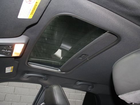 Used 2004 Mercury Marauder RWD image 48