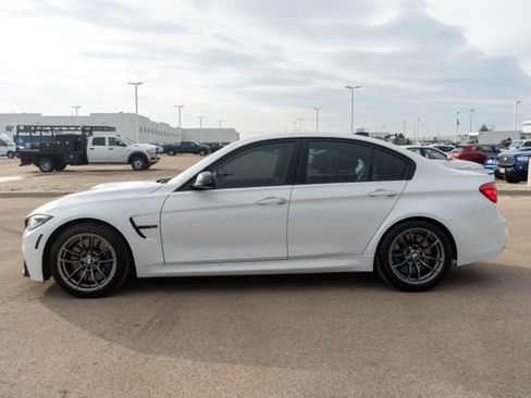 Used 2018 BMW M3 image 4