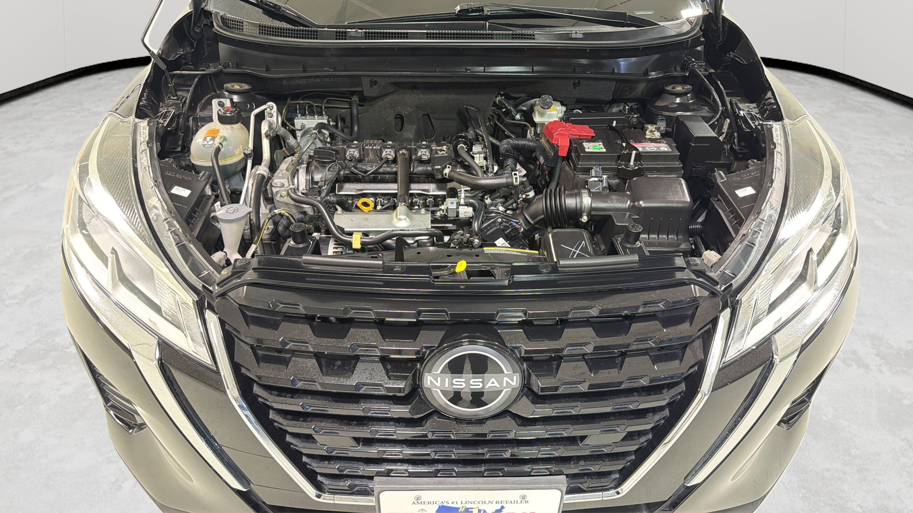 Used 2024 Nissan Kicks S FWD image 25