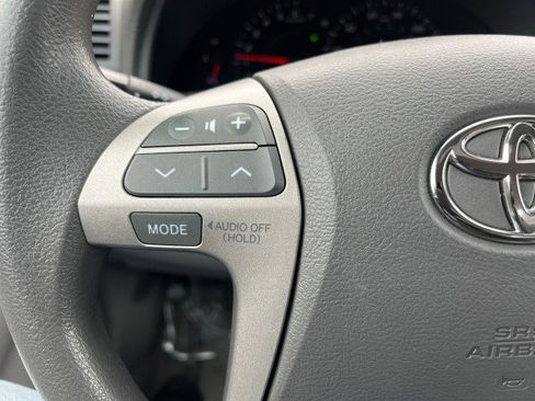 Used 2007 Toyota Camry LE image 24