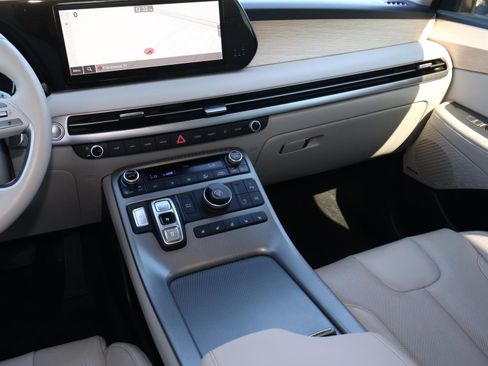 Used 2023 Hyundai Palisade Limited image 11