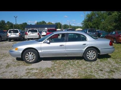 Used 2000 Lincoln Continental
