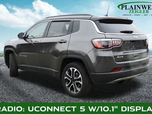 Used 2023 Jeep Compass Limited image 2