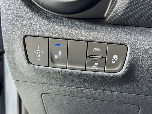 Used 2020 Hyundai Kona Limited w/ Cargo Package image 19