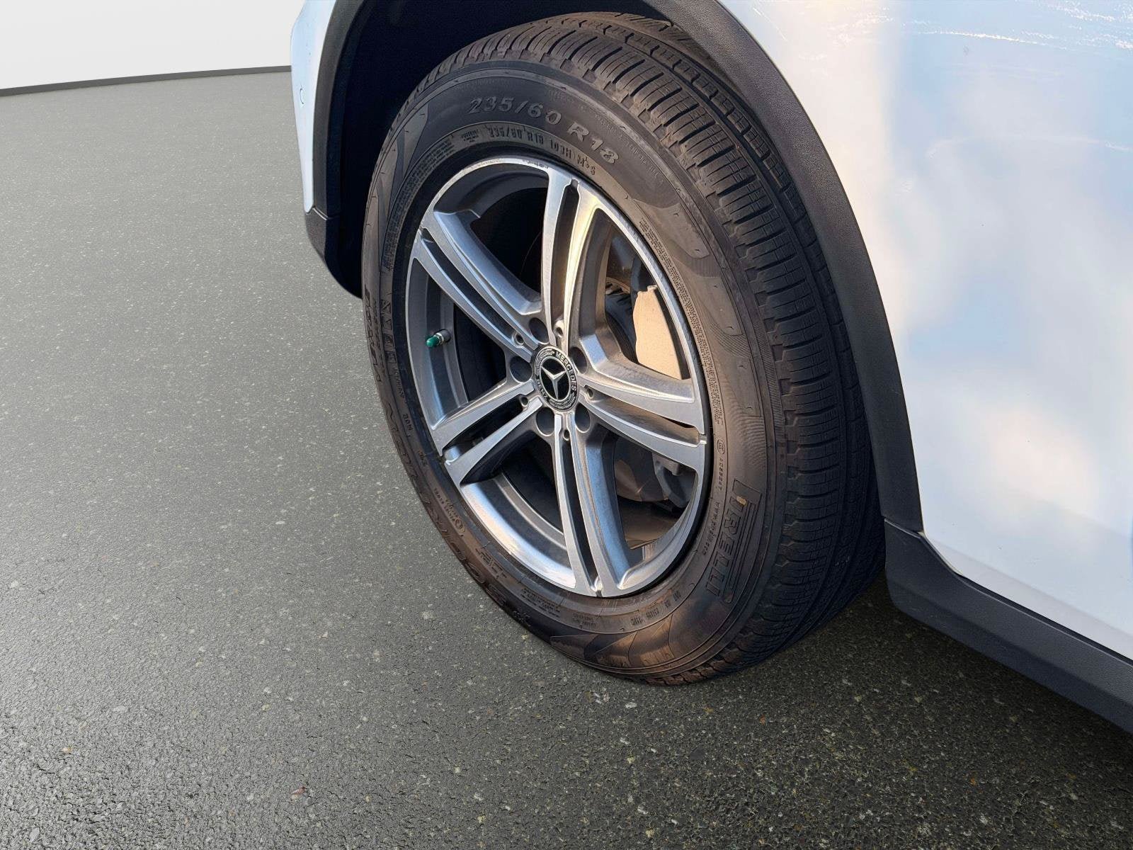 Used 2022 Mercedes-Benz GLC 300 image 11