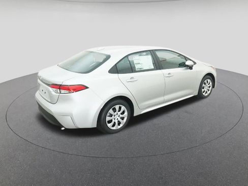 New 2025 Toyota Corolla LE image 9