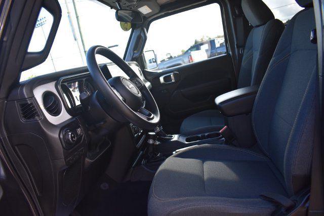 Used 2025 Jeep Gladiator Sport AWD/4WD image 22