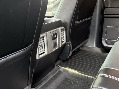 Used 2017 Ford F250 Lariat w/ Chrome Package AWD/4WD image 14