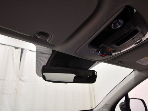 Certified 2023 Kia Sorento SX image 30