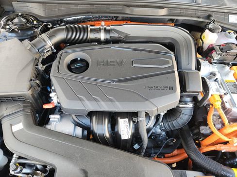 New 2026 Hyundai Sonata Limited image 29