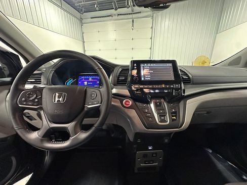 Used 2021 Honda Odyssey EX-L image 46