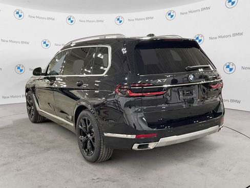 New 2026 BMW X7 xDrive40i image 3