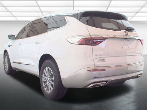 Used 2023 Buick Enclave Essence FWD image 16