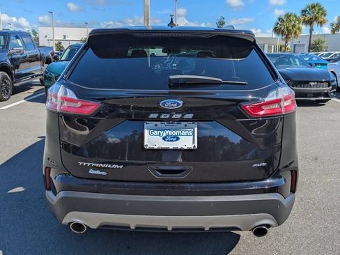 Used 2022 Ford Edge Titanium AWD/4WD image 5
