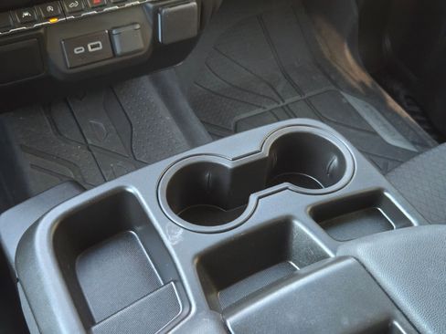 Certified 2025 Chevrolet Silverado 1500 Custom image 20