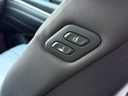 Used 2026 Genesis GV80 2.5T Prestige AWD/4WD image 36