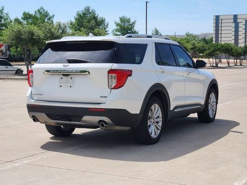 Used 2021 Ford Explorer Limited w/ Hybrid Equipment Group 310A AWD/4WD image 5