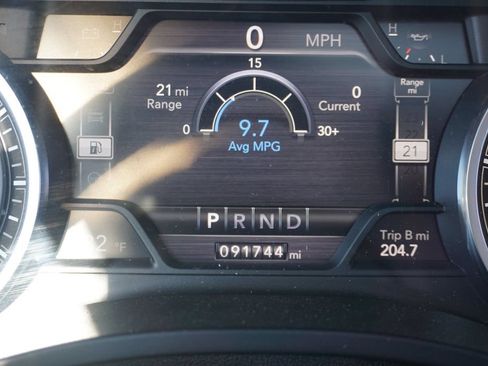 Used 2019 RAM 1500 Laramie RWD image 6