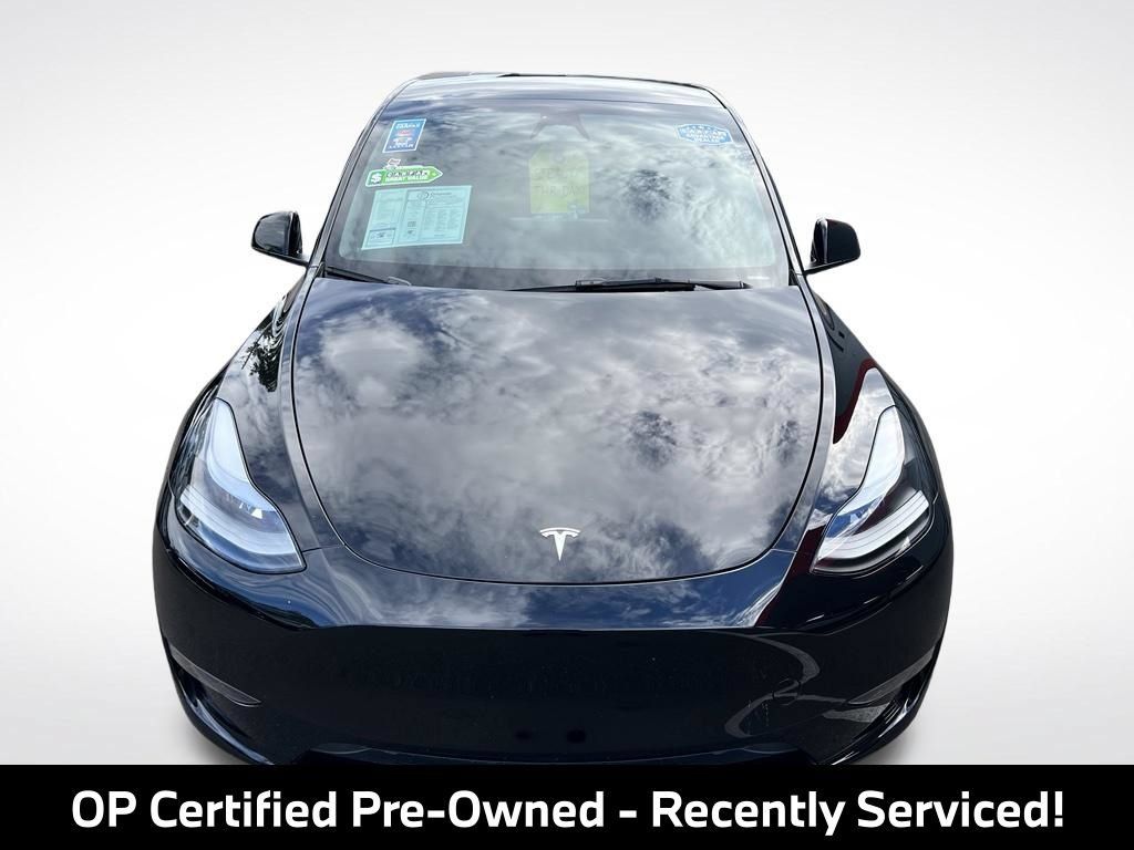 Used 2024 Tesla Model Y 2WD image 3