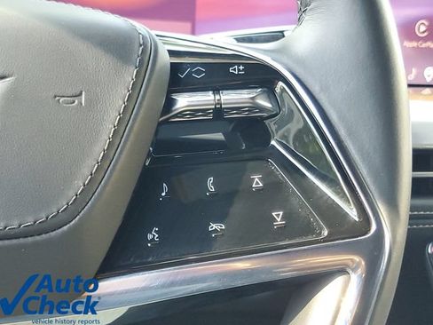Used 2025 Cadillac Escalade Sport Platinum AWD/4WD image 25