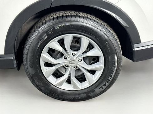 Certified 2023 Honda CR-V LX image 9