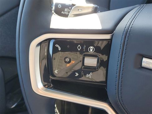 New 2026 Land Rover Range Rover Sport SE image 15