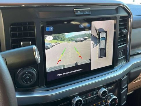 Certified 2025 Ford F350 King Ranch w/ FX4 Off-Road Package AWD/4WD image 36